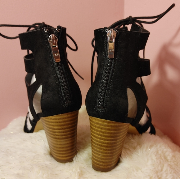 Marc Fisher black leather suede sandal heels back zip front lace up sz 7.5 - Picture 6 of 11